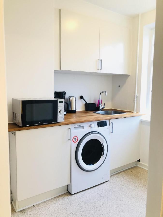 Aday - Reberbansgade Central Apartment Aalborg Buitenkant foto